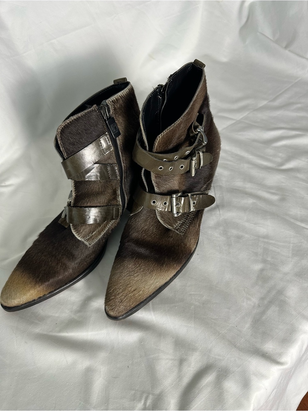 Ghost Italy Haircalf Triple Buckle Ankle Boots EU 40